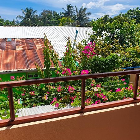 Nemo Inn Omadhoo Ngoại thất bức ảnh