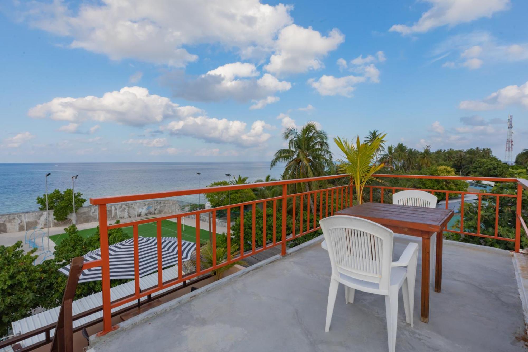 Nemo Inn Omadhoo Ngoại thất bức ảnh