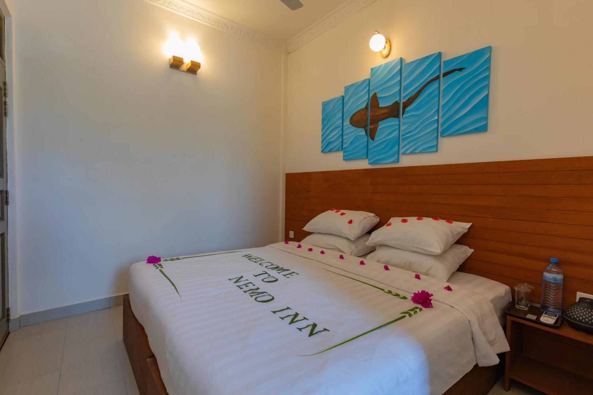 Nemo Inn Omadhoo Ngoại thất bức ảnh
