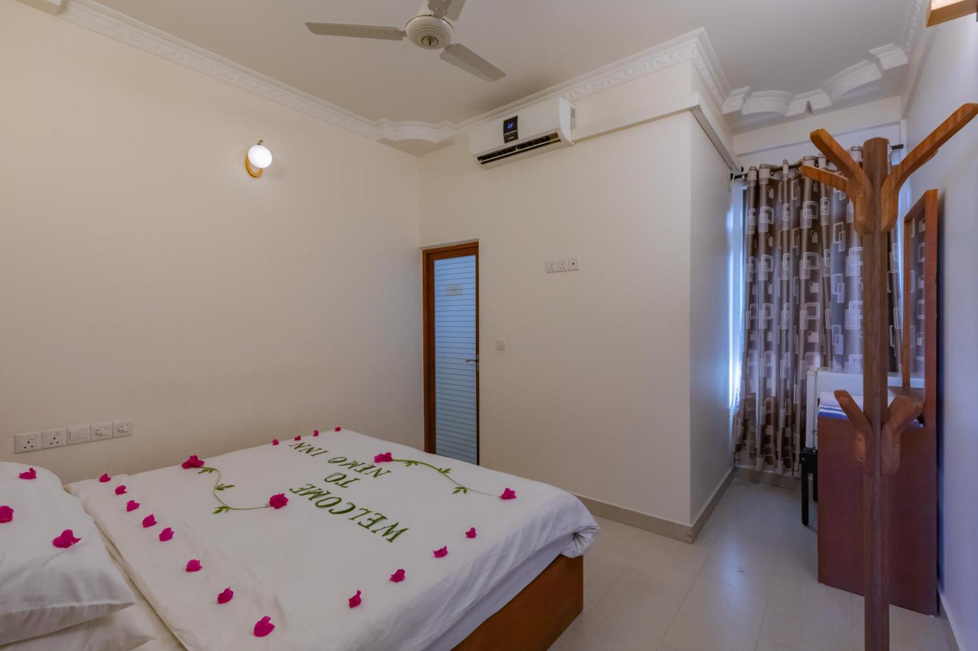Nemo Inn Omadhoo Ngoại thất bức ảnh